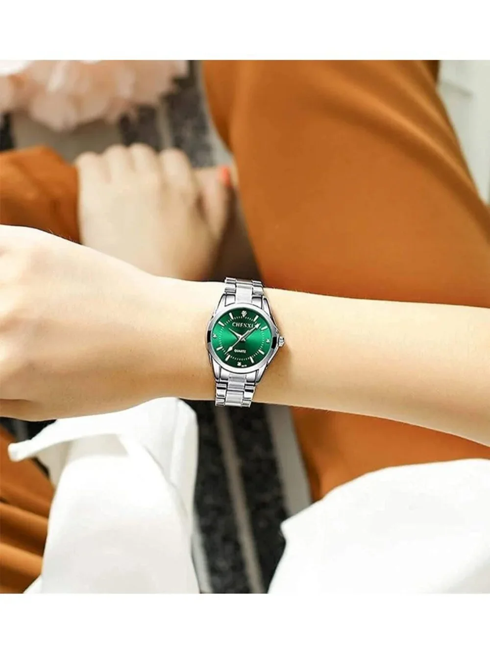 Women's Green Analog Quartz Stainless Steel Luminous Waterproof Dress Watches